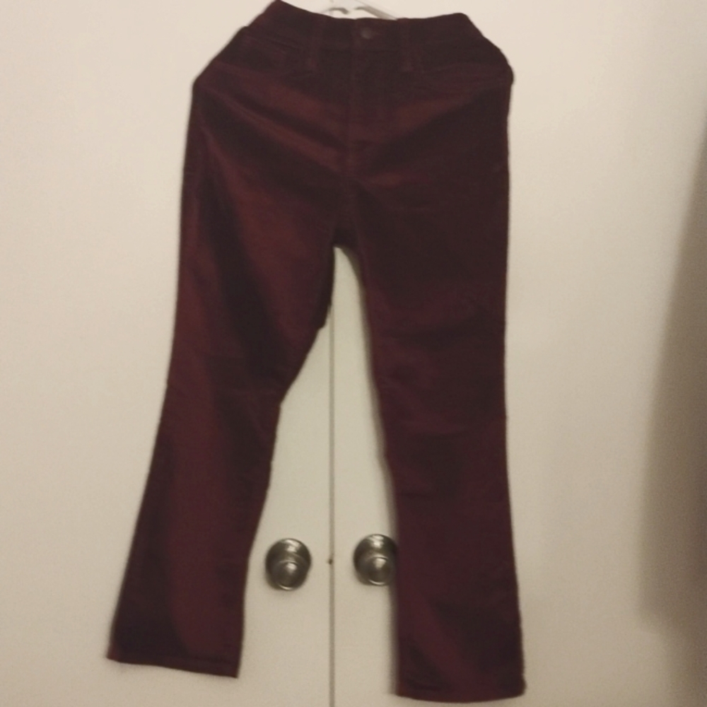 New high rise ankle bootcut burgundy cordouroy pants